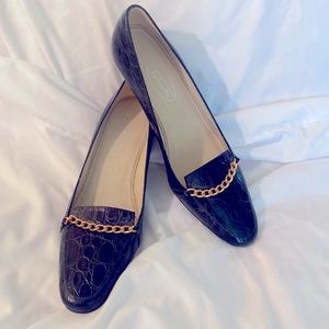 Talbots Black Leather Heels with Gold Chain Detail.